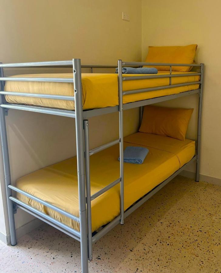 Smart Hostel Биркиркара Экстерьер фото