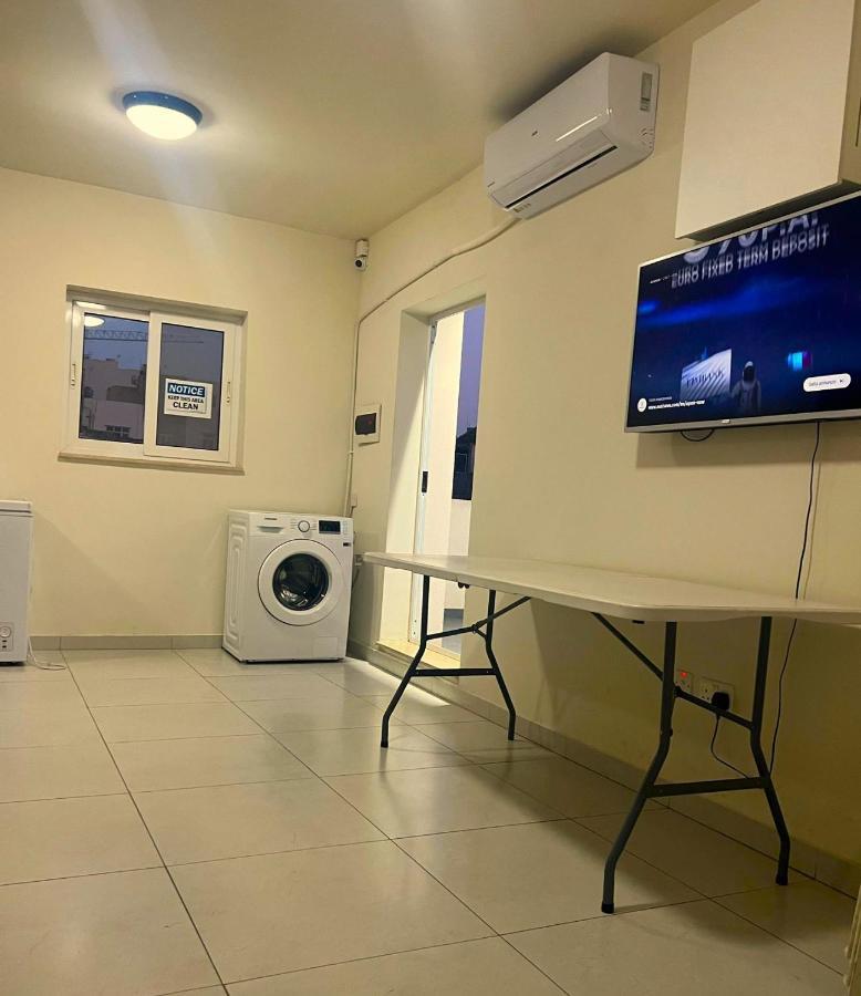 Smart Hostel Биркиркара Экстерьер фото
